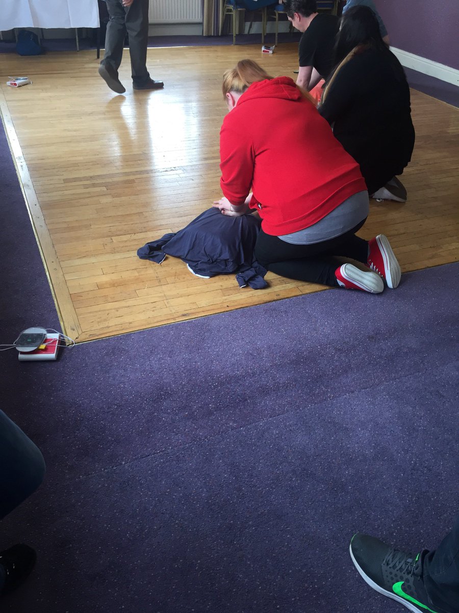 PIMotherwell's tweet photo. Fun day kissing dummies today 😘 one of the most worthwhile trainings out there 💪🏼 #firstaidtraining #cpr #mwah @jane89098 @Elmaodonnell14 @be_newhouse https://t.co/VoDcxWThh3
