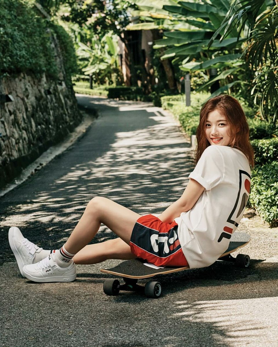 boyoopics's tweet photo. Fila SUMMER LOOKBOOK 
#KimYooJung #YOOJUNG #김유정 https://t.co/71cxBP34X7