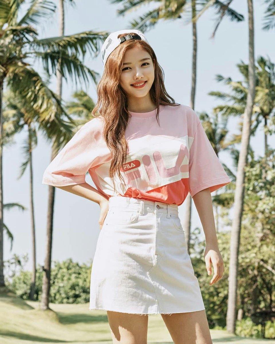 boyoopics's tweet photo. Fila SUMMER LOOKBOOK 
#KimYooJung #YOOJUNG #김유정 https://t.co/71cxBP34X7