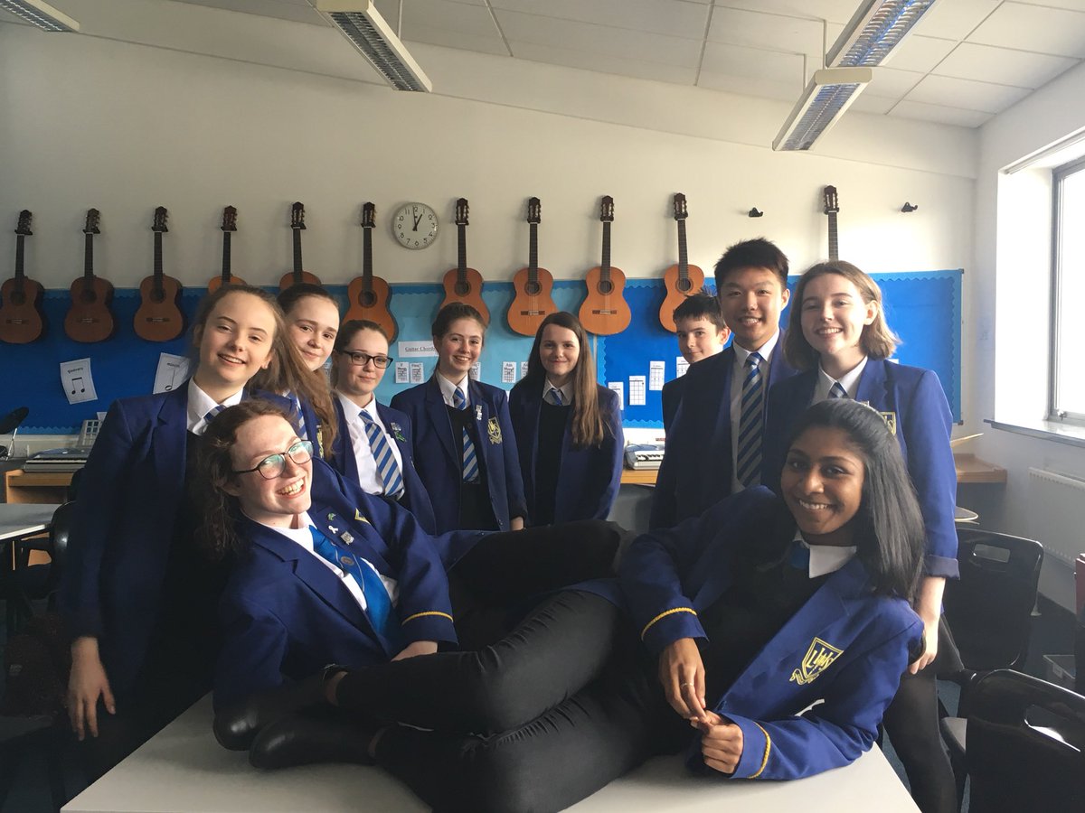 MrsMacPheeMusic's tweet photo. Have had a fab year with Ceilidh Band! We will really miss Annette Selwyn and Megan Goodwin but we wish them well for the future! #byeguys #qualidhband #rememberuswhenyourefamous @JeremyAtkinso16 https://t.co/Zkbh8FAoEx