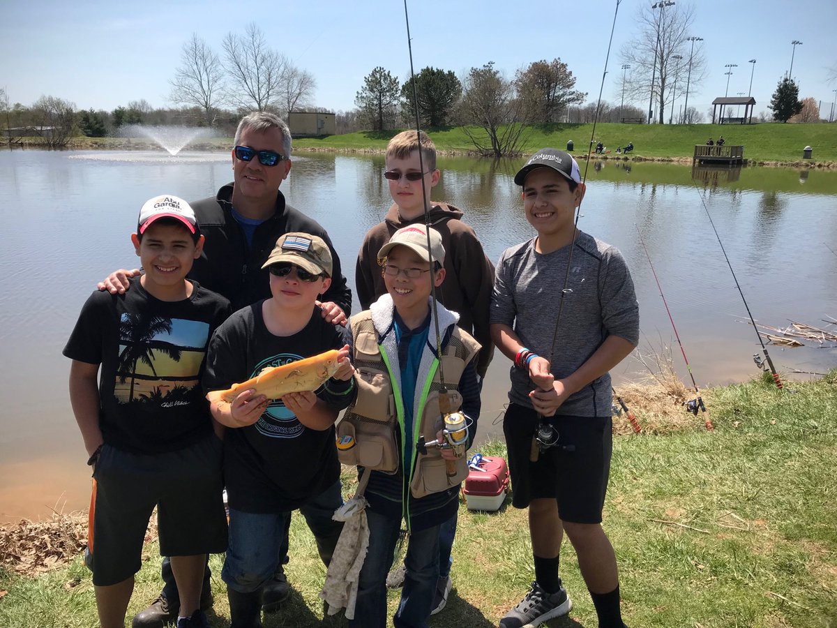 Smart’s Mill Middle School students participating in the Trout Days in Purcellville. Way to go “Maverick Anglers”! <a href="/Smarts_Mill/">Smart's Mill M.S.</a>.