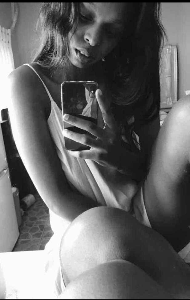 Nthabi_Wabi's tweet photo. Chilled Monday. . . Taking it easy. 😜😝 https://t.co/UnlcjmZb4w