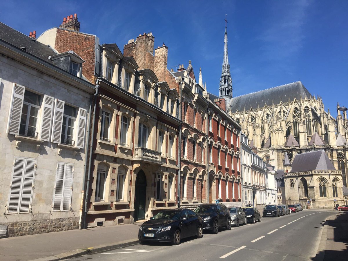 Intervention jeudi 19/04 à la DRAC d’Amiens autour du doc « Revenantes, récits de femmes, paroles d'experts » - avec <a href="/FaridAbdelkrim/">Farid Abdelkrim</a>, Alexandre de Bosschere, procureur; Marion Salens, réalisatrice; Philippe Mester, préfet et autres acteurs publics et sociaux #prevention