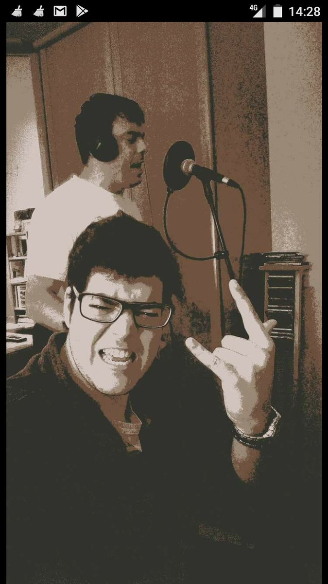ayeryhoymusic's tweet photo. Terminó la grabación de nuestro segundo disco "Te doy las gracias". Pronto os informaremos de día y lugar para su presentación y próximos conciertos. Segundo disco, segundo sueño. https://t.co/YTC4SCJSeH
