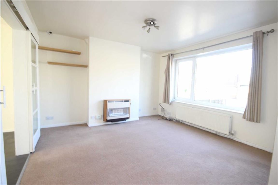 BriscombeNutterStaff tweet media