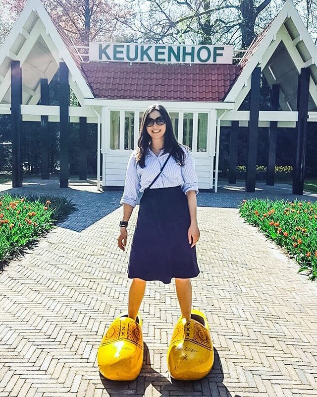 Yanina555's tweet photo. Wondering if those are available in size 39 🤔 #dutchfashion #keukenhof #holland https://t.co/FFJyictAOO https://t.co/iDVpNYB6wB