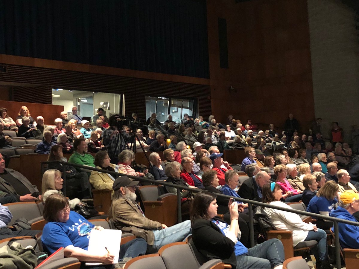 A near crowd capacity at the LWVIA Gubernatorial Candidate Race Forum on. April 21 at Kirkwood Community College main campus.