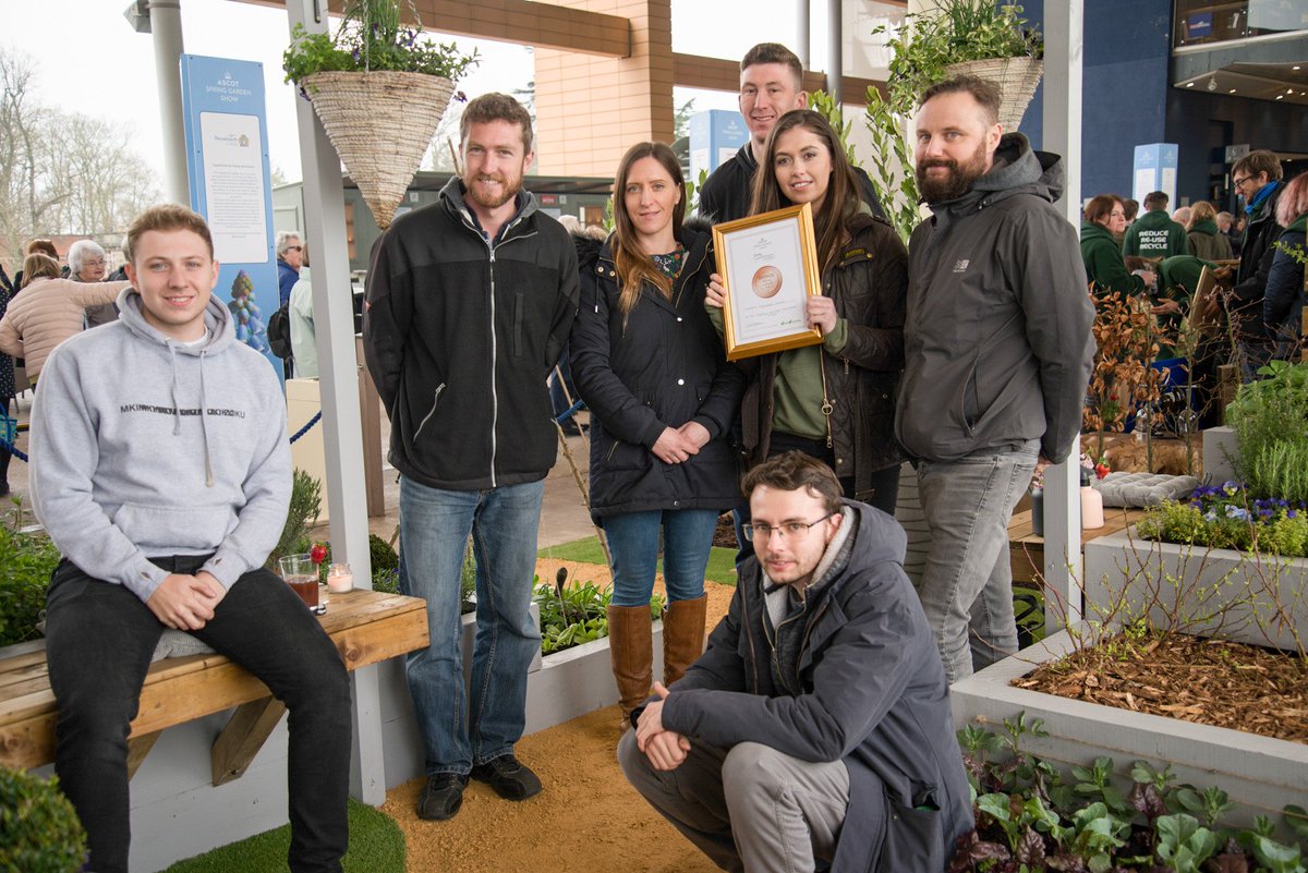 Reaseheath's tweet photo. Our horticulture students galloped to victory at @Ascot #SpringGardenShow with an equine inspired show garden. Well done on winning bronze team Reaseheath!! https://t.co/kVMcDg3Zn6 #MedalMonday https://t.co/2rdVpQozXE