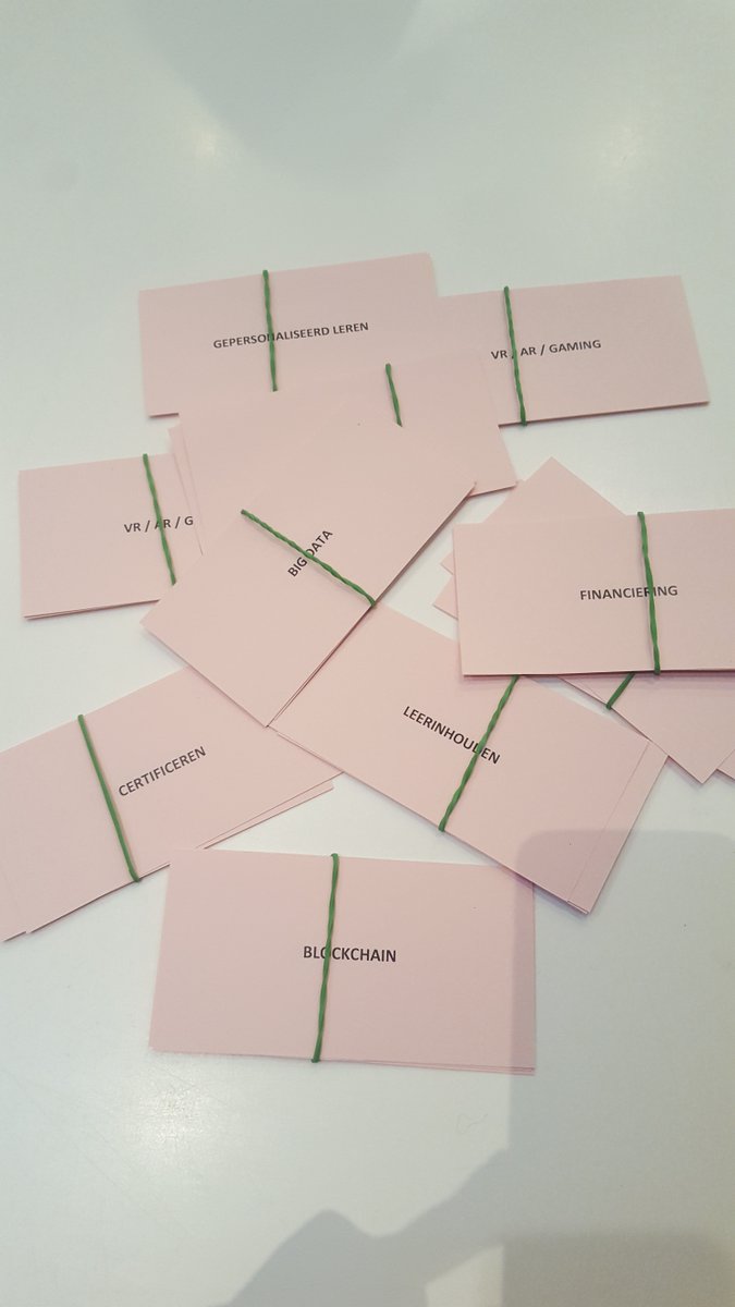 VickieDekocker's tweet photo. #talentvoormorgen @AKSodermans we zijn er klaar voor #hackathon @HackBelgium https://t.co/J4RzgwrjXw