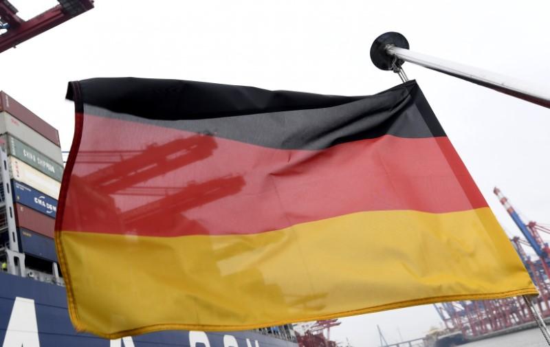 Reuters's tweet photo. German engineering trade body calls for new EU trade deal with U.S. https://t.co/kjyWh6cYPp https://t.co/2Xc4QSusA3