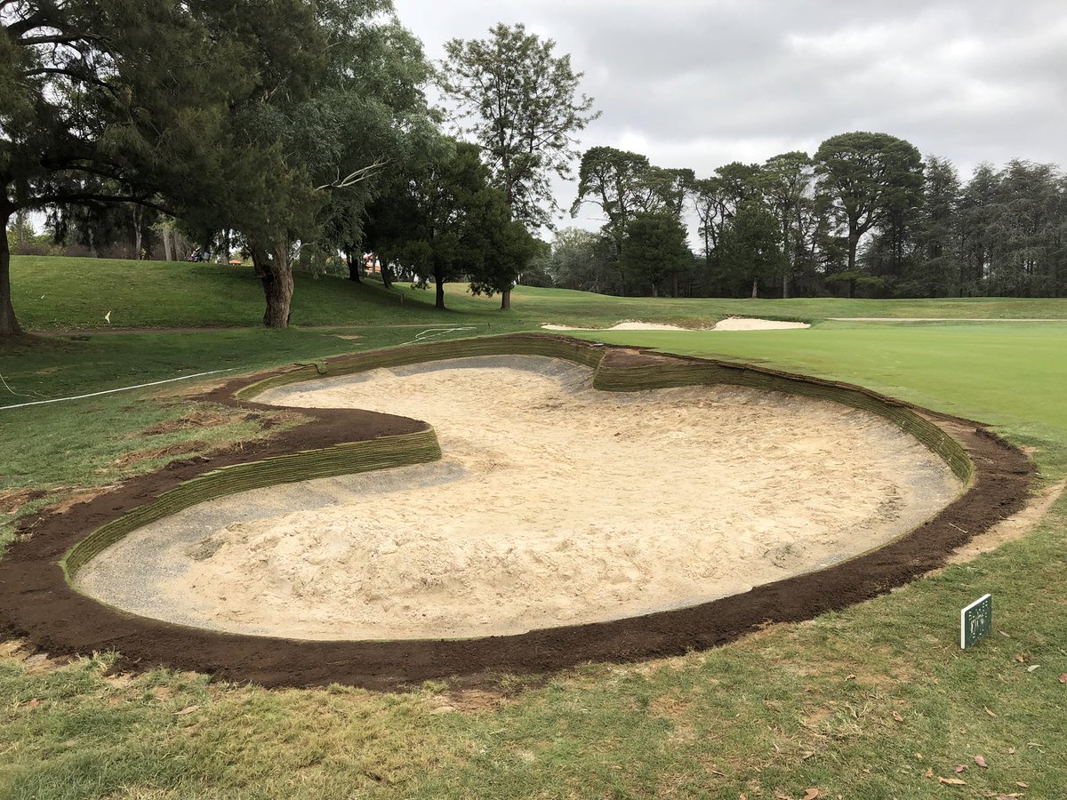 ryanstores_turf's tweet photo. First trial bunker with the new @EcoBunkerLtd and it turned out fantastic! This product is a great step forward in sustainable management, requiring very little maintenance. #sustainability #greenkeeper #AGSSA https://t.co/0Sm9MTvB6r