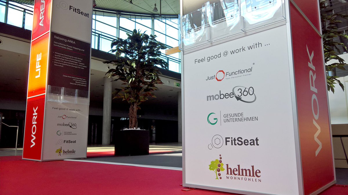 justfunctional's tweet photo. Wir sind fleßig beim Aufbau der #WorkLifeAreas auf der #CHCD18 @CHC_Messe und freuen uns auf die gemeinsame Messe mit #GesundeUnternehmen, #HelmleWohnfühlen, #FitSeat und #mobee360 mit @Mobeefit, #StressPilotPro und #BackScan. Seien Sie gespannt! Wir sehen uns 24. und 25.04.2018 https://t.co/0z3CFdNrSv