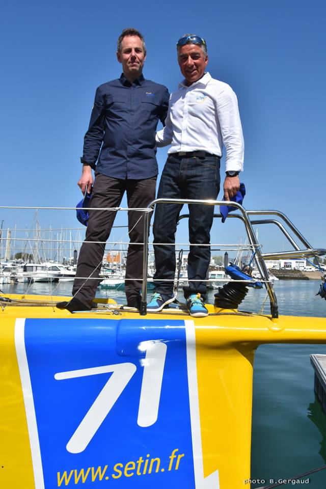 GpeSetinVoile's tweet photo. C'est sous un beau soleil que l'IMOCA Groupe Sétin a été inauguré ce vendredi 20 avril @lessables @ManuelCousin71 @VendeeGlobe https://t.co/fDZ3QstAby