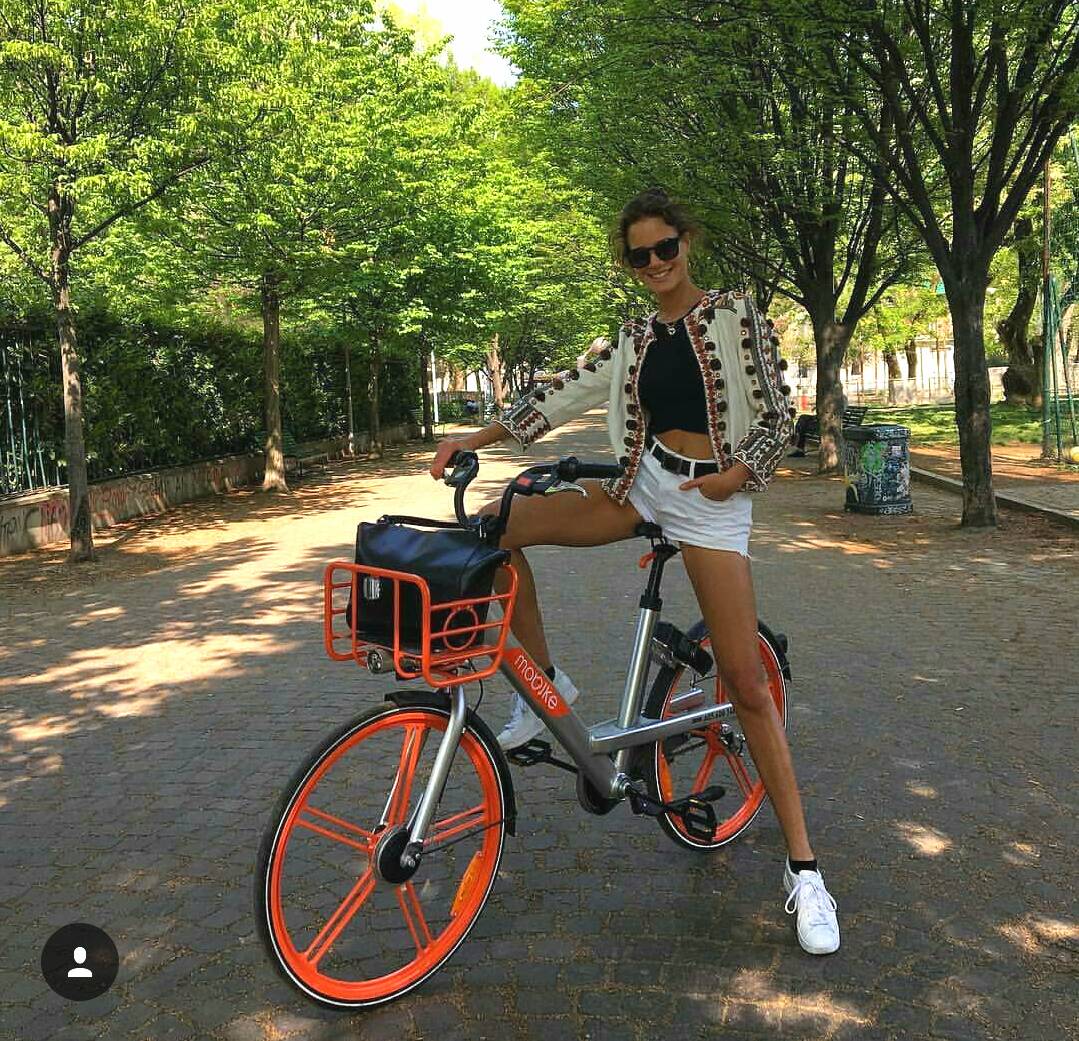RideMovi's tweet photo. Buon lunedi #Mobikers! Con #Mobike puoi scoprire luoghi mai visti prima della tua città🚲🙆🌟
https://t.co/XypGOKvd4a
#MobikeMovement #exploremore #MobikeLife https://t.co/L623C1loUI