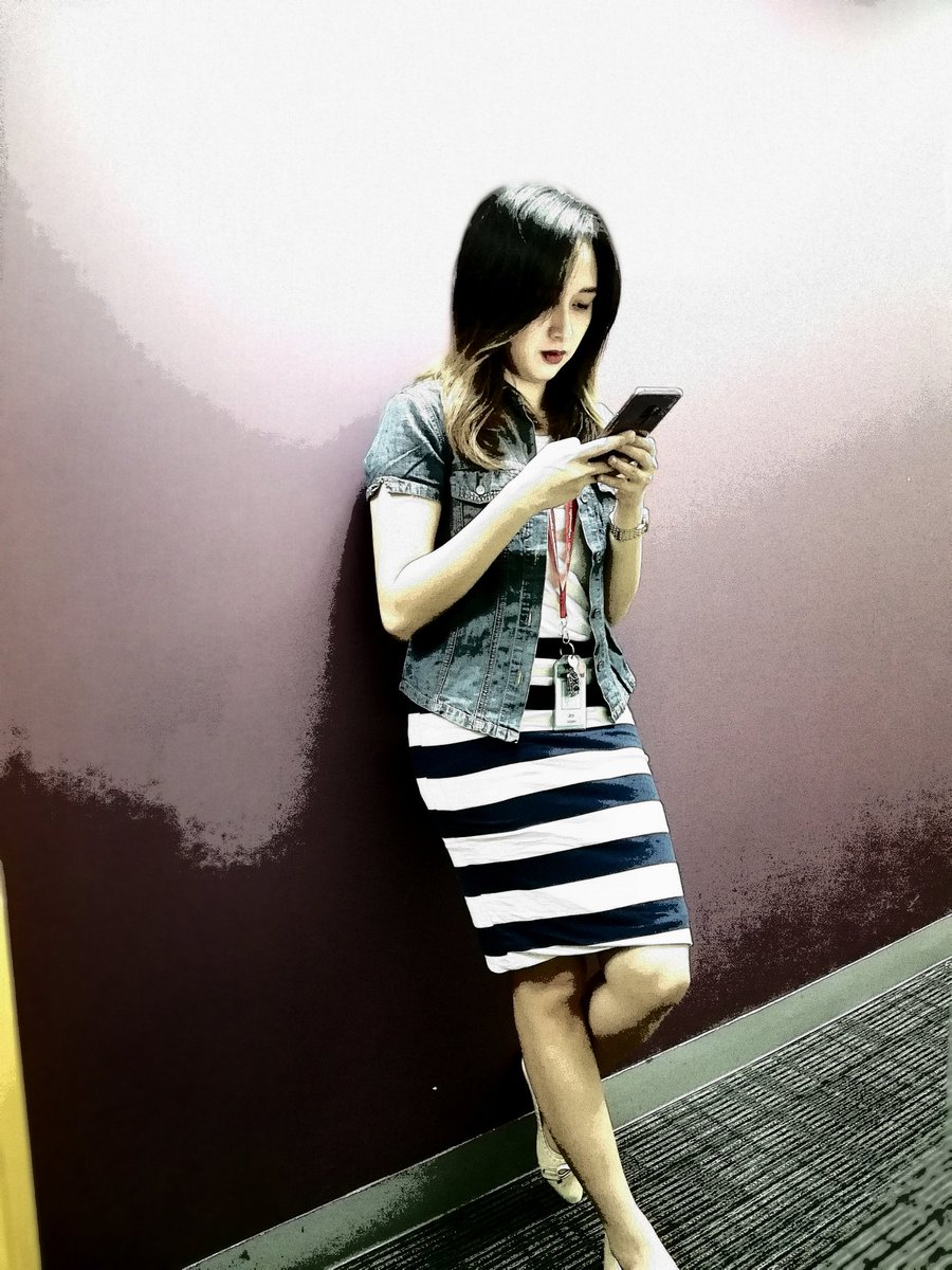 jacalan_jenifer's tweet photo. #work 
#1stDayOfTheWeek
#sleepyHead https://t.co/r0axXPICw9