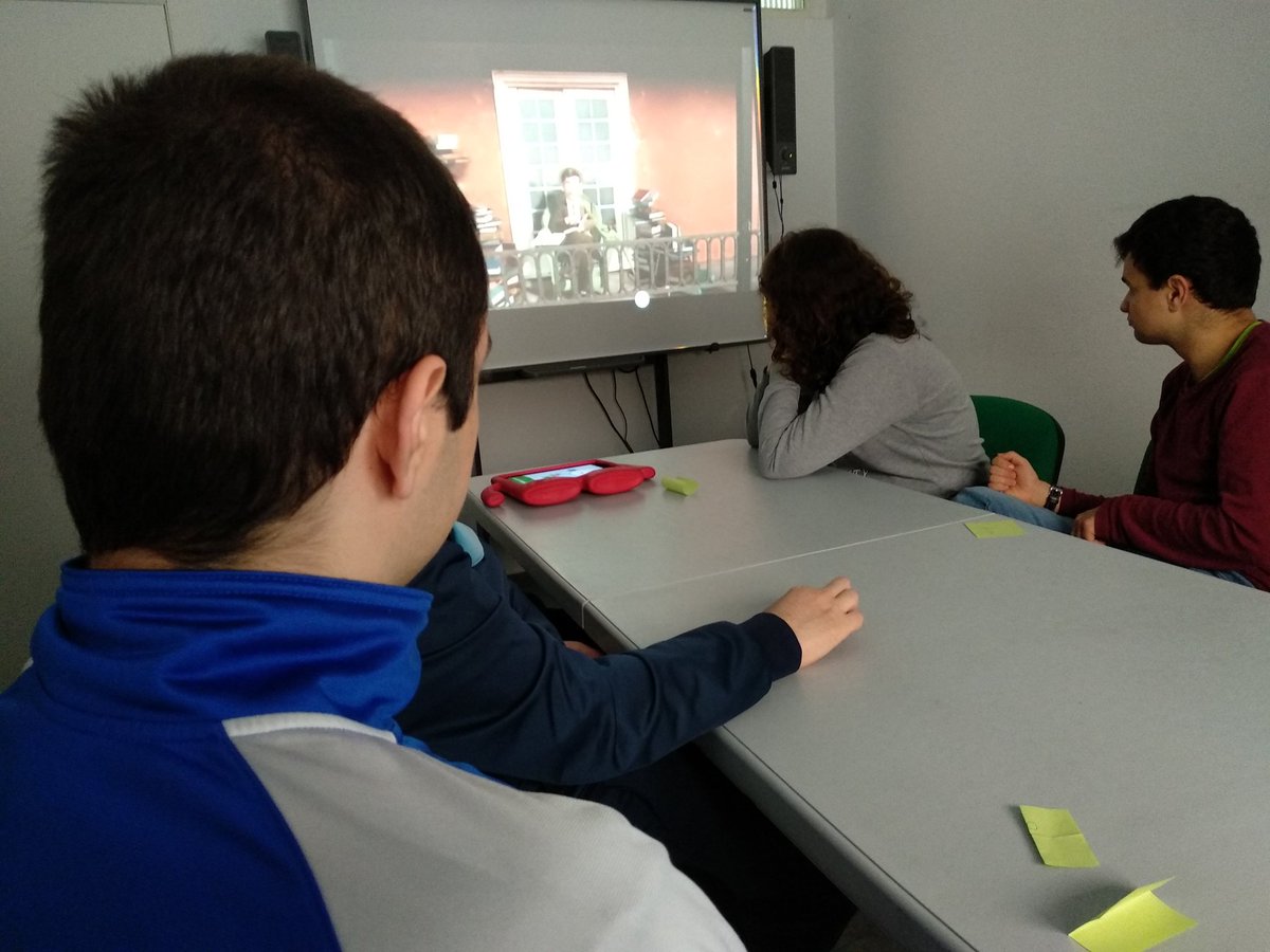 Celebramos el #DiaDelLibro en <a href="/AulaTictea/">Aula TIC TEA</a> de <a href="/Asoc_Desarrollo/">Autismo Albacete</a> Cortometraje The Fantastic Flying Books youtu.be/BVtI0Yb_Enc