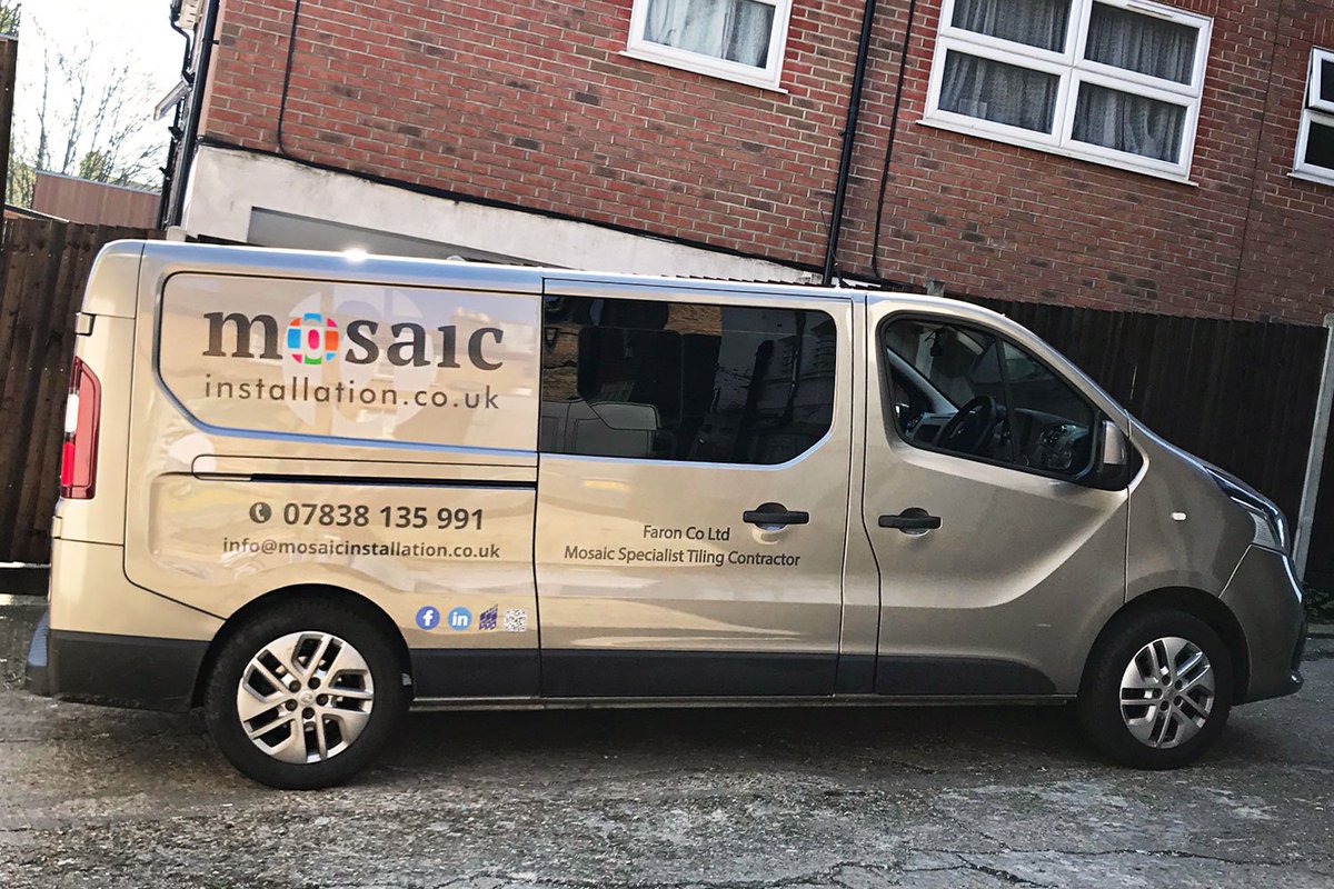 GreenSignUK's tweet photo. New #van #signage for https://t.co/cbULTgaIJS LTD https://t.co/LBhaux4PXo