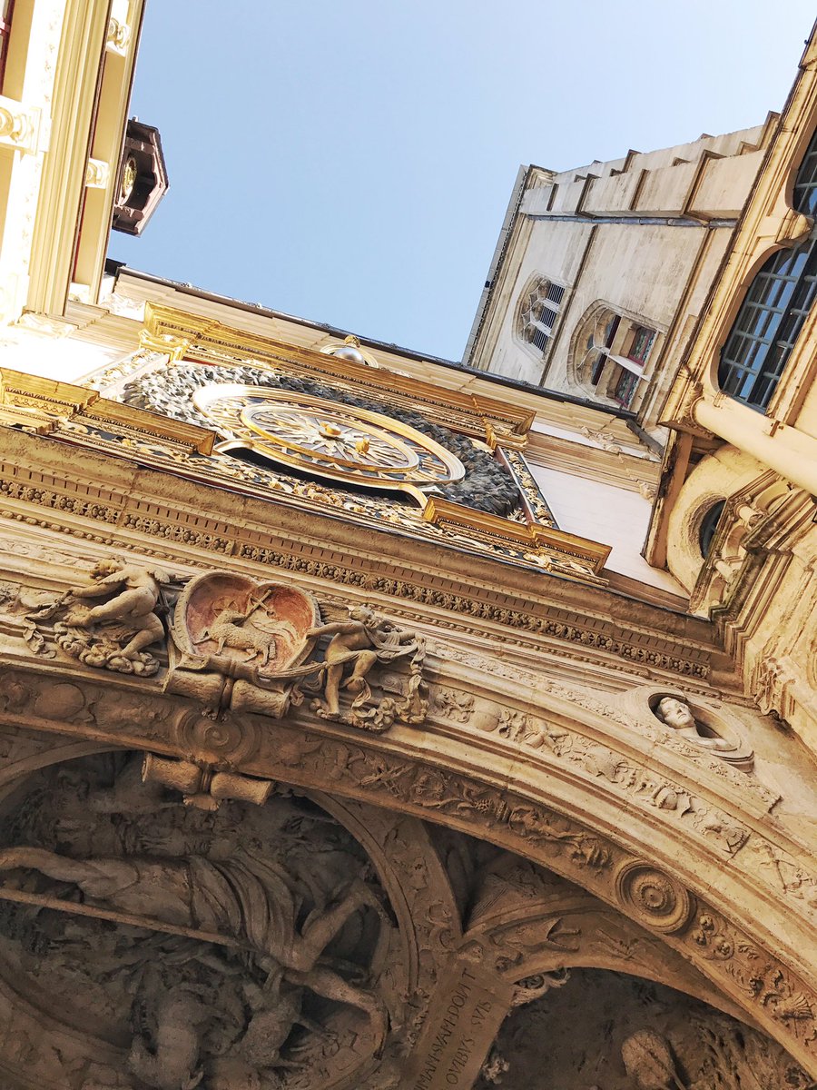 SPIrouen's tweet photo. Rouen, mon amour ❤️

#netvendeur #SPI76 #ILoveRouen #groshorloge https://t.co/dCxaUvaBfS