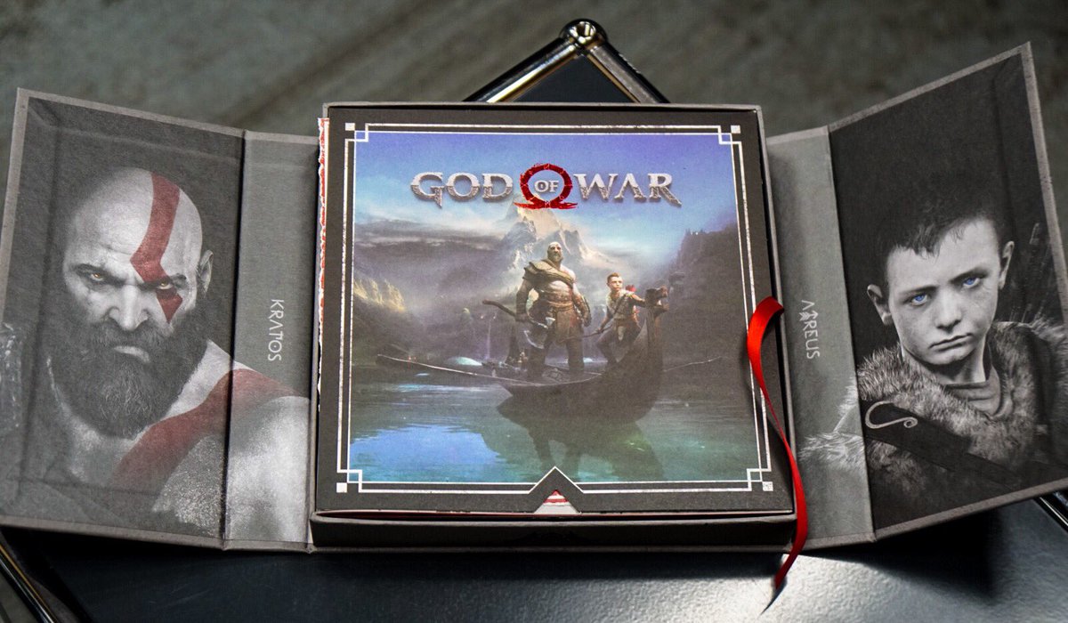 HIDEO_KOJIMA_EN's tweet photo. Received the special package of "GOD OF WAR" from @corybarlog the creative director and Shannon Studstill, the studio head of Sony Santa Monica. Thank you very much. https://t.co/VuVbdRNjCw