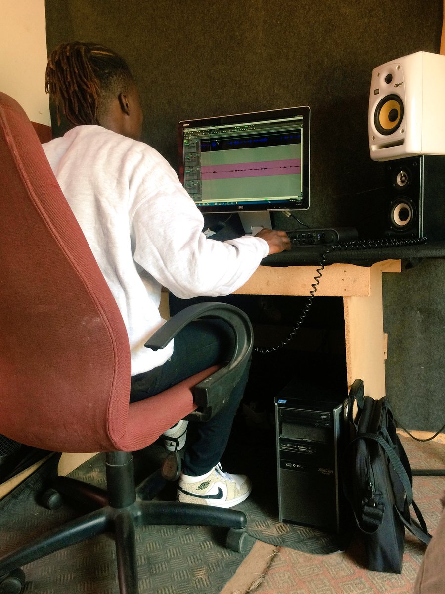 SODOMA736's tweet photo. #WTime #Cc @StupidOnDaBeat #BonesRecord #OndasDoBairro https://t.co/6Av1eVSiNd