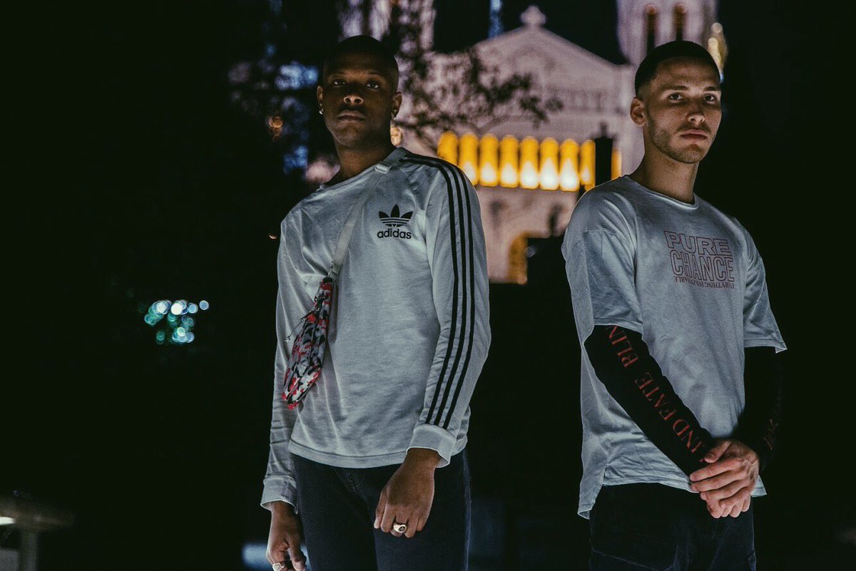 ASB_Art's tweet photo. @MtsNico x @youssoumdi 🔥
Fourvière, Lyon📍
#ASBArt 📸 https://t.co/a1dNpdk7QJ