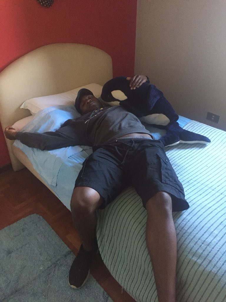 HowardDaemon's tweet photo. Every time I get drunk I end up like this https://t.co/UksPUGk6aC