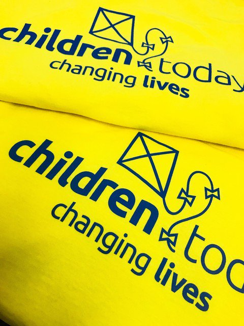ShirtworksLtd's tweet photo. Bright t-shirts, dark ink. 
.
.
.
Need some garments customised?Let us know ☎️📧
.
.
#screenprinting #screens #shirtworks #silkscreens #inks #branding #ethicalprinters #printers #designs #oxford #colours #printdesign #designfeed #printmaking #silkscreening #silkscreenart #silks https://t.co/rJh7bMhmeO