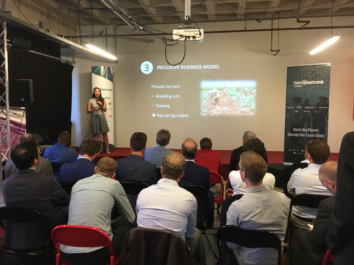 sbcFoodTech's tweet image. Producing the most sustainable and affordable protein from crickets? Next startup Cricket One explains how, this morning at our #sbcFastTrack #Amsterdam