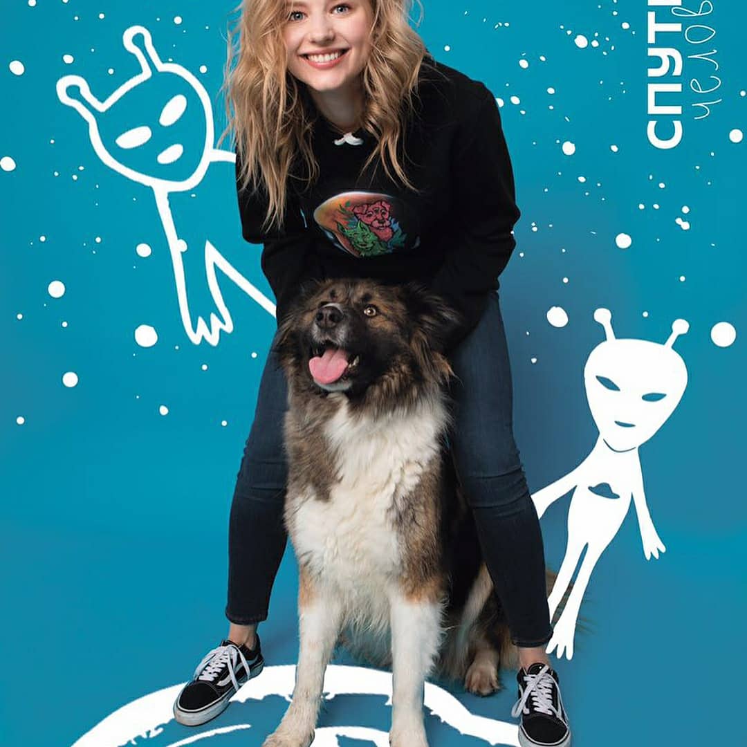 ALazarevskaya's tweet photo. Public organization for animal protection RusDog is starting the construction of a Center for homeless animals. @KozlovskyD , Olga Zueva, Sasha Bortech and Ilya Malanin supported them. You can do this too here https://t.co/a6LNJj4NLd.
#DanilaKozlovsky #helphomelessanimals https://t.co/6AFnO5TmYg