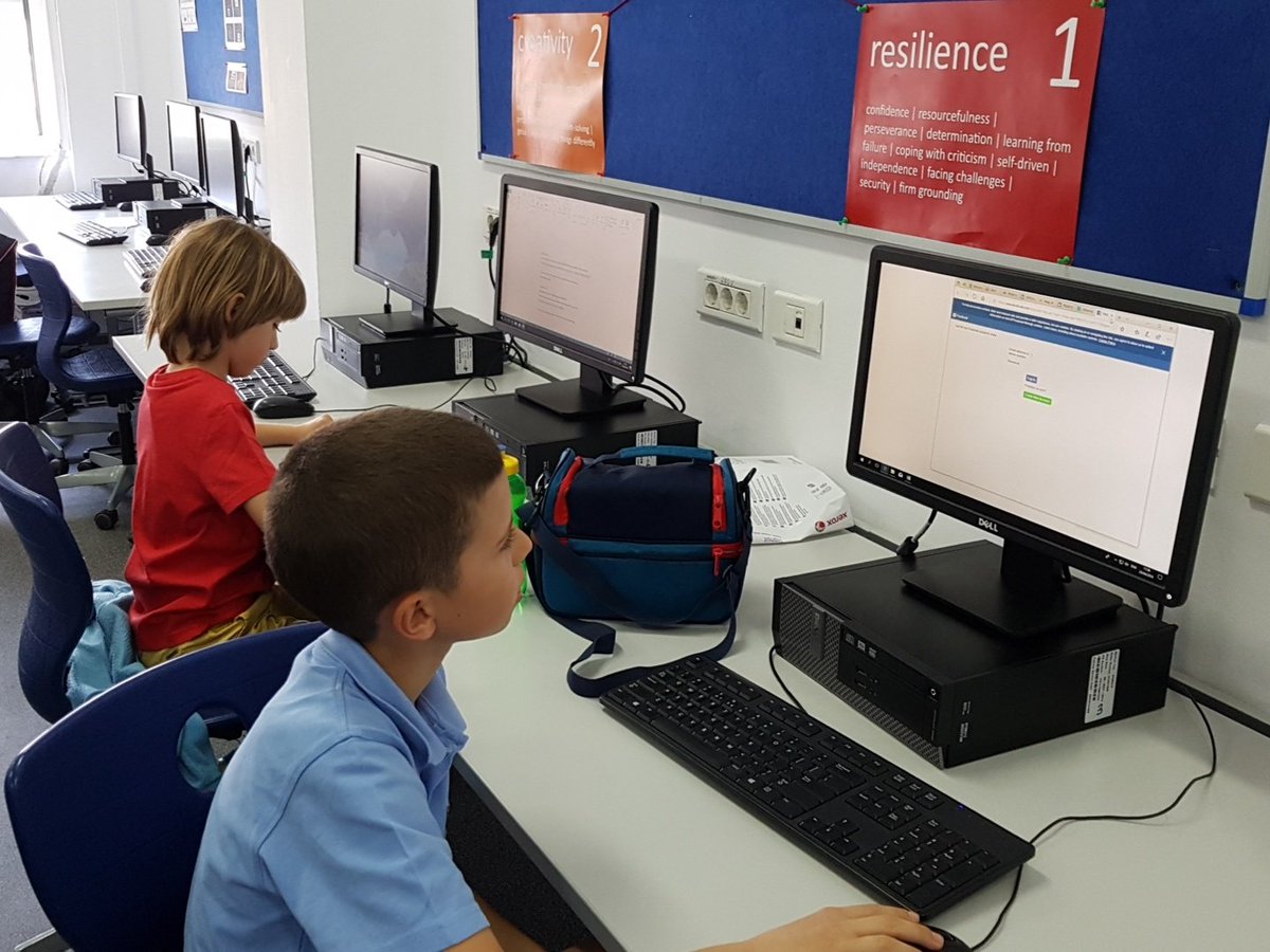 IBSBPRIMARY's tweet photo. Y4L are being Fake News detectives using skills they learnt last week to check the veracity of various news on the internet - an important life skill @MsLishakIBSB @IBSB4 https://t.co/K0moWKzPZ6