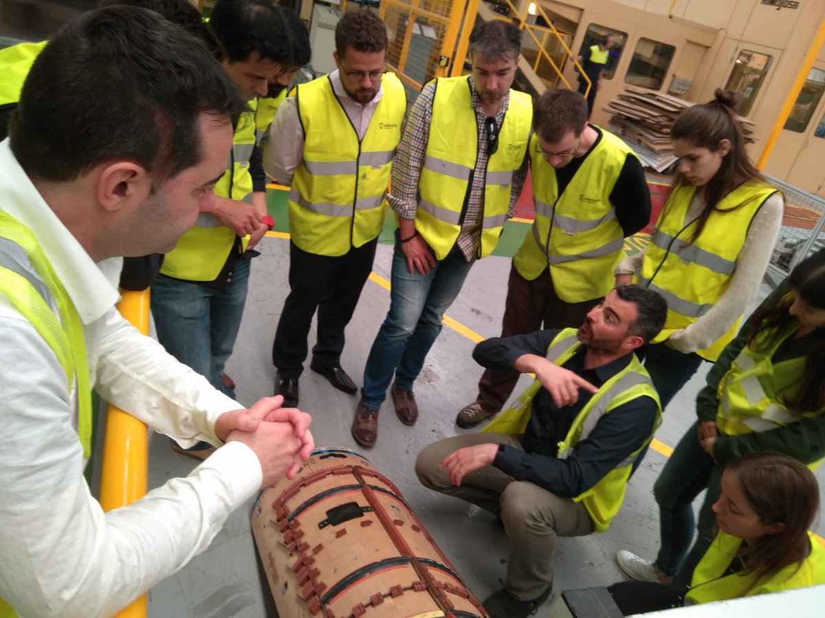 El divendres els alumnes del Postgrau de Packaging Engineering de la <a href="/UPC_School/">UPC School</a> van gaudir d'una classe pràctica  molt enriquidora  a <a href="/GrupoHinojosa/">Grupo Hinojosa</a>