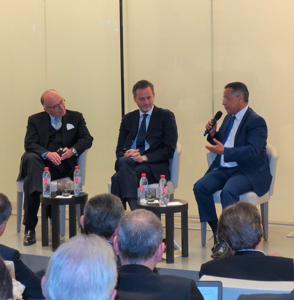 ISOSIGN_SA's tweet photo. @BernarCAZENEUVE (Avocat et ex-1er Ministre), Olivier ATTIAS (Avocat) et Aly ADHAM (Président d'#ISOSIGN et du SER @routepourtous ) ce matin pour échanger sur la Loi Sapin II qui porte sur la transparence, la lutte contre la corruption et la modernisation de la vie économique https://t.co/gqg2arqni0