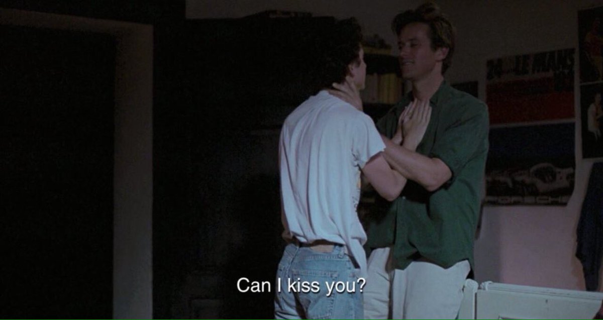 ilsorrisodizain's tweet image. ”Can i kiss you?”
”Yes,please.”