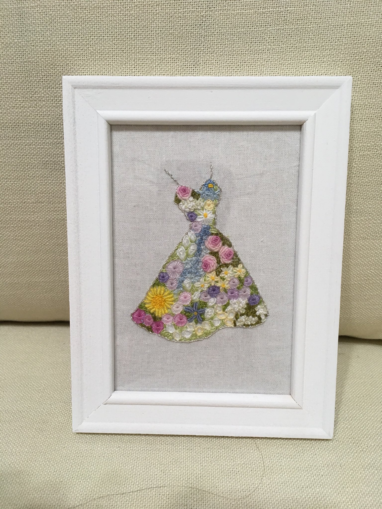 I Co Su Twitter 森れいこの花刺繍より 一目惚れで本を購入して作ったままずっとしまいこんでしまっていました やっと額に入れて日の目をみることに 見本のように上手にはできなかったけどやっぱりすごく素敵な刺繍 刺繍 花刺繍 刺繍好きな人と繋がりたい 森 I Co Su Twitter 森れいこの花刺繍より 一目惚れで本を購入して作ったままずっとしまいこんでしまっていました やっと額に入れて日の目をみることに 見本のように上手にはできなかったけどやっぱりすごく素敵な刺繍 刺繍 花刺繍 刺繍好きな人と繋がりたい 森