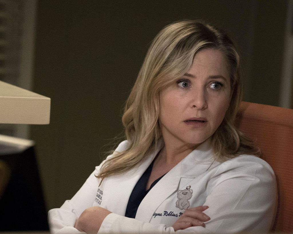 JustFocusSeries's tweet photo. Grey's Anatomy : Le départ d'Arizona dévoilé ? https://t.co/vJzdw9oXJn https://t.co/jHSvWLvyVb