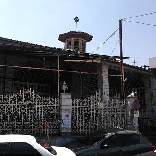 fodasun's tweet photo. White Mosque #gilan #IRAN #mosque #NorthofIran #rasht #WhiteMosque https://t.co/dMlZRAFMIE https://t.co/OlZhFaQJ3W