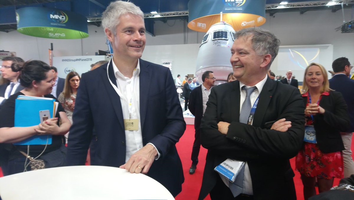GroupeSERFIM's tweet image. Accueil de @laurentwauquiez sur le salon @MPlanet2018 le Vendredi 20 avril 2018.
Présentation des produits et services @GroupeSERFIM @SerfimTIC #Serpollet et #Caratelli
#MountainPlanet #environnement #amenagement #montagne
