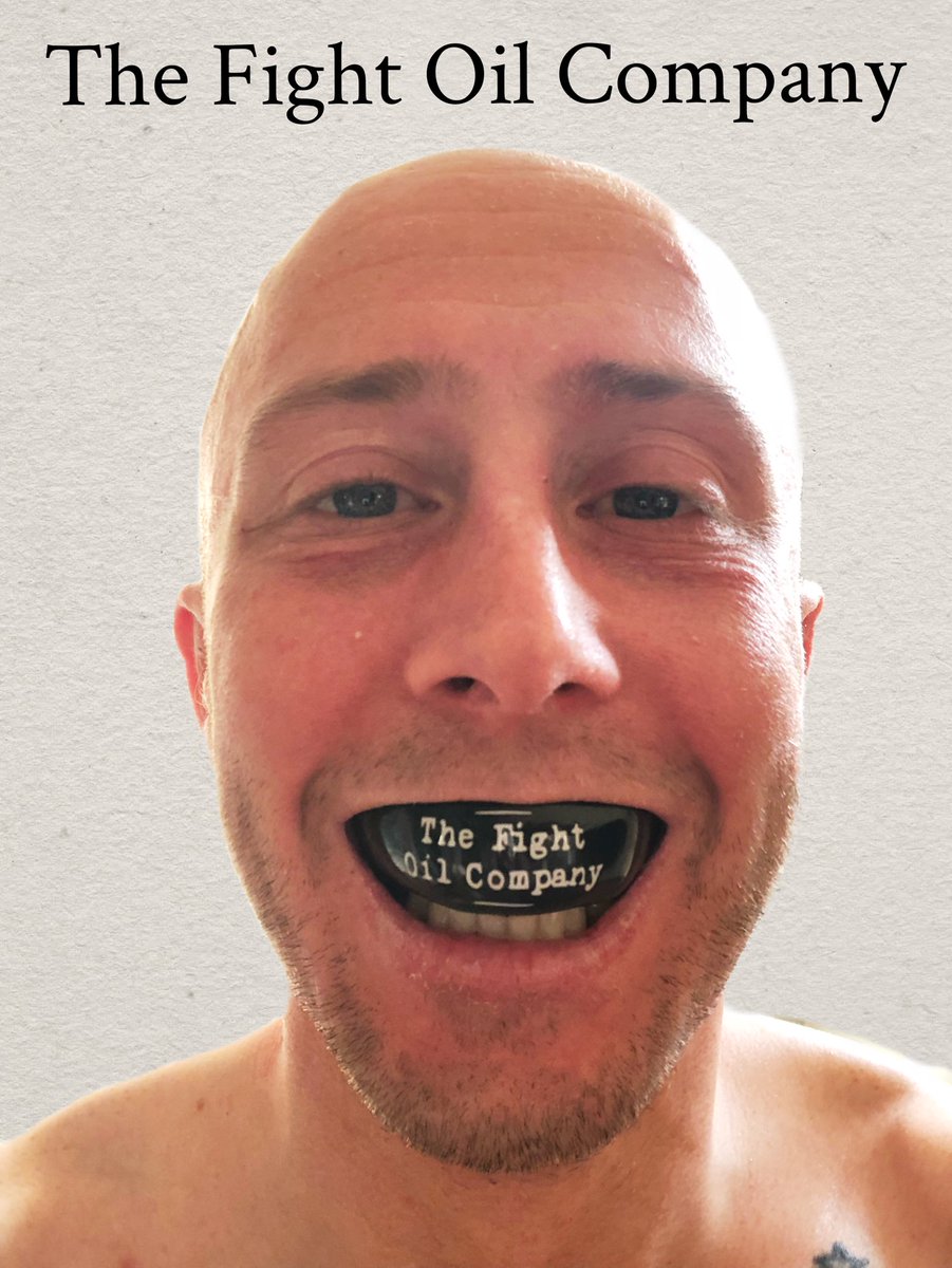 TheFightOilCo's tweet photo. Totally over the moon with my @xsguard mouthguard. Fits perfectly. Now i can promote my company whilst getting my face smashed in! #rugby #martialarts #boxing #nogi #judo #massage #bjj #bjjuk #jiujitsu #brazillianjiujitsu https://t.co/b1PS9ZX9Bb