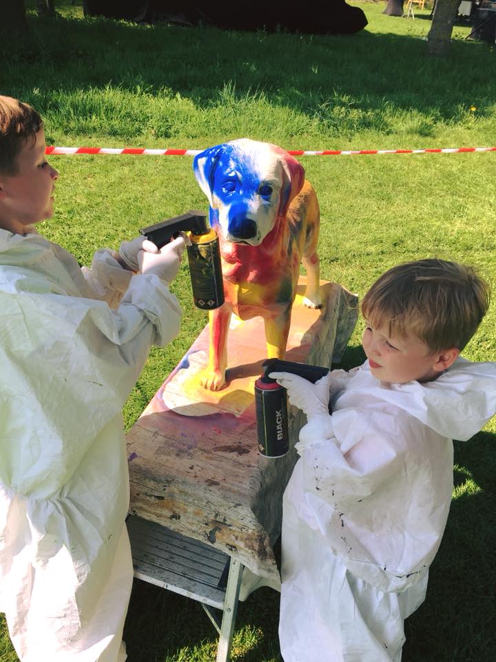 EventCreators's tweet photo. Samen met @HulphondNL organiseerden wij een indrukwekkend Family Event. De gasten konden met eigen ogen de bijzondere bijdrage aanschouwen die hulphonden leveren aan de levenskwaliteit van mensen met een fysieke of geestelijke hulpvraag.
#sponsorevent #ookeventcreators #topdag https://t.co/OwiIM04AiP