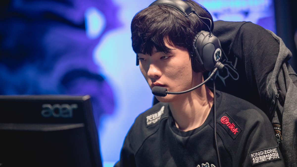 WINGUARDlAN's tweet photo. I heard y'all looking for a new mid and top @KSV_LOL @woobeom_choi @KSV_Jihun
#FreeRascal #FreeKuzan https://t.co/R1Iwdgh1d7