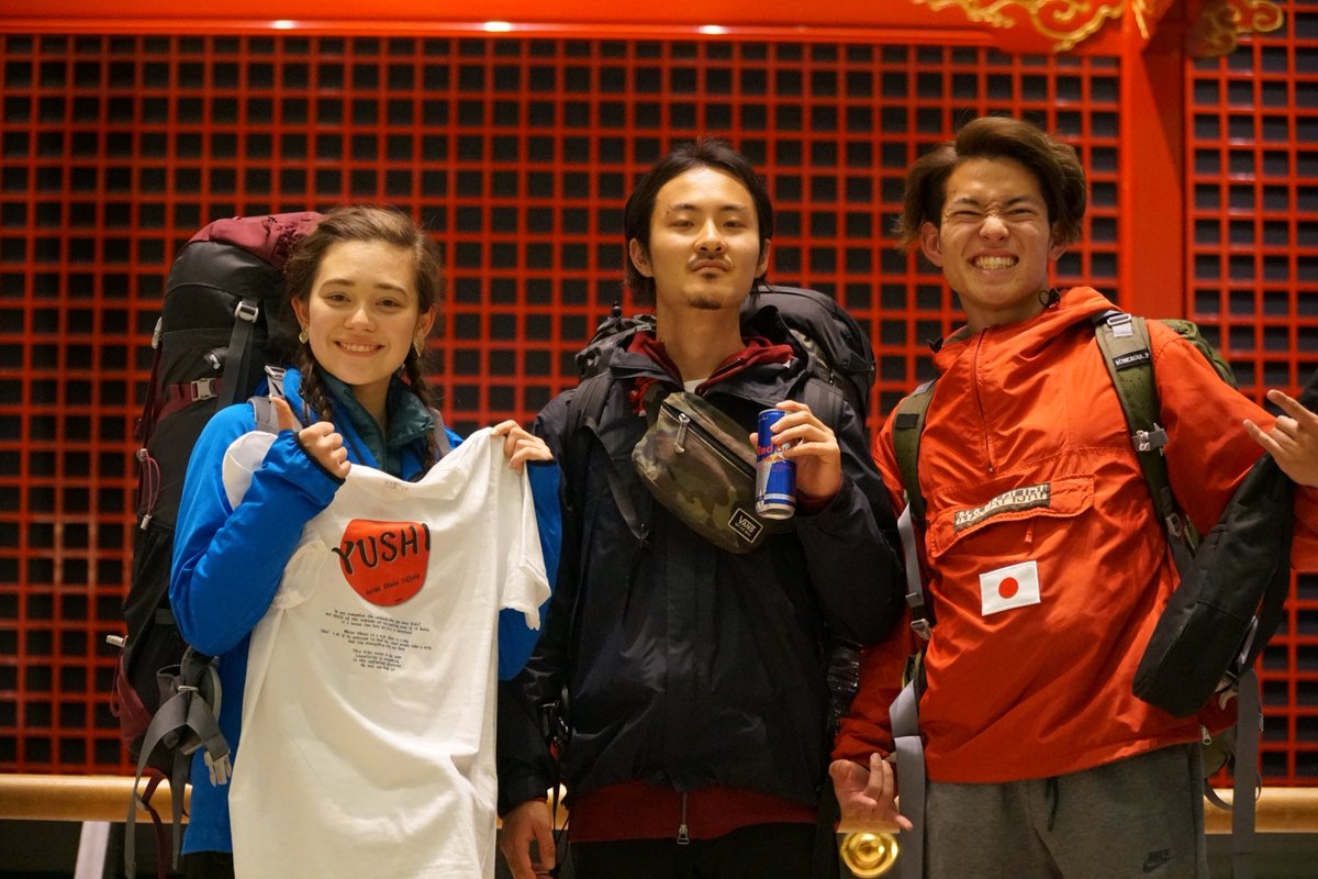 yushi2018's tweet photo. YUSHIは19日に無事帰国しました🇯🇵結果は158位でした。やはり世界から集まるクレイジーな逸材はクレイジーをはるかに越えてました…😵私達は芸も持たない至って普通の大学生でしたが、期間中増え続けるソーシャルポイントの数に支えられました。たくさんの応援本当にありがとうございました！！ https://t.co/Qz8mSf7TXI