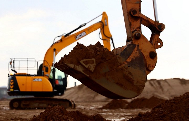 CITB_UK's tweet photo. Have you signed up to our free #CITBTrainingModel webinars for construction employers? Choose when to join one of eight sessions in May: https://t.co/Yd4ZfuW7LL https://t.co/3CbGydrctC