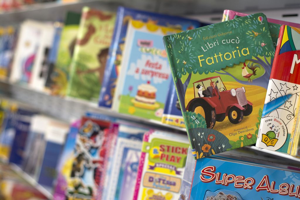 story_enjoy's tweet photo. #amoureuxdeslivres car : “Un #livre est un outil de #liberté” !
#journeedulivre #WorldBookDay #WorldBookDay2018 https://t.co/lPx8VFbpNV