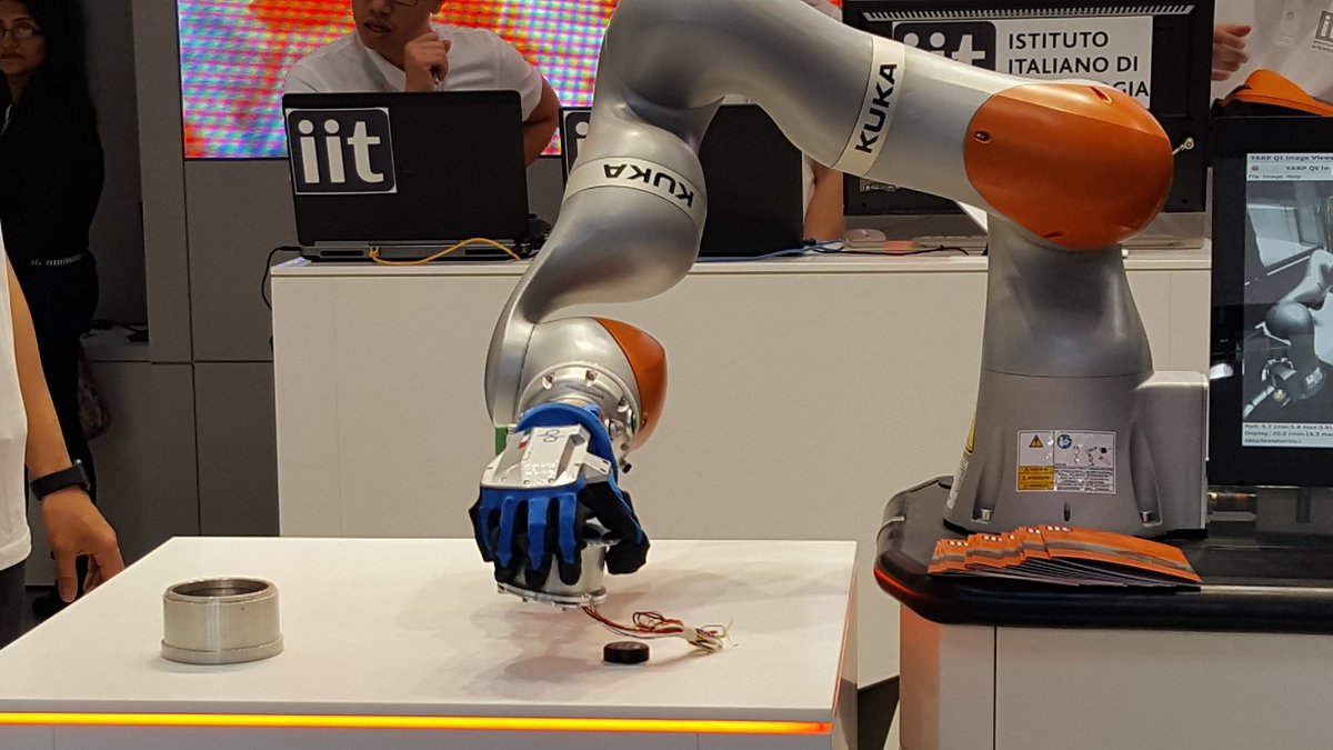 qbrobotics's tweet photo. #qbSoftHand at #HM18 for the #KUKA innovation award 2018! thanks to #iit team! come to see the #softrobotics hand at #Kuka stand Hall17 G03 https://t.co/nzqCF6bK4O