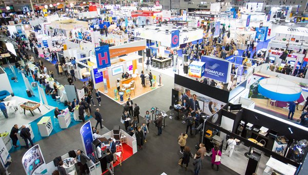 retailfocus's tweet photo. Review: Tom Griffin at @CJRetail shares his takeaways from MPV expo in Paris @MPV_POPAI https://t.co/HYiVEIQGI7 #retail #MPV2018 https://t.co/y642LQ4MWv