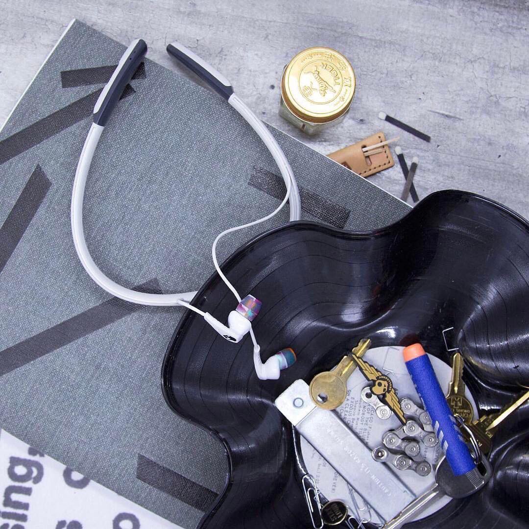 SkullcandyJapan's tweet photo. MethodWireles は9時間の連続再生が可能🎵FlexSport技術により首かけ部分が快適で安定した装着感となっています💀✨
#skullcandy #skullcandyjapan #methodwireless スカルキャンディー #ワイヤレスイヤホン https://t.co/anhWdRlwVZ