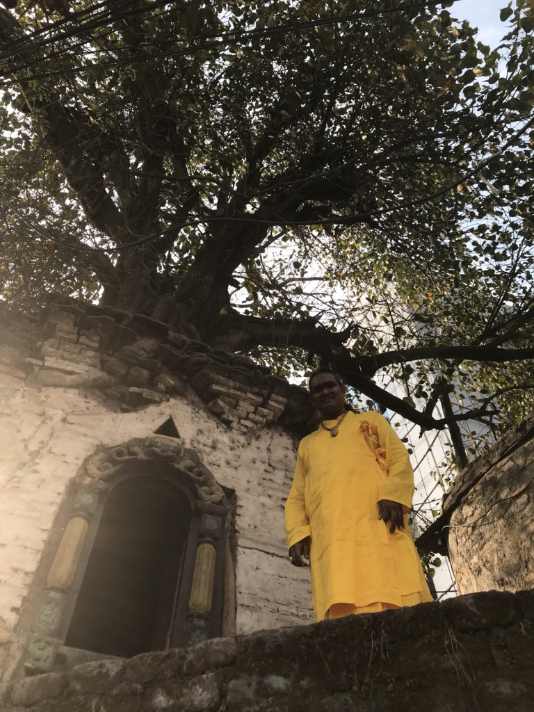 vishwananda's tweet photo. Found this little #temple in #Katmandu where a huge tree it's growing on top of it n inside no roots can be found just like in Greece https://t.co/Ci6Js4I2OB