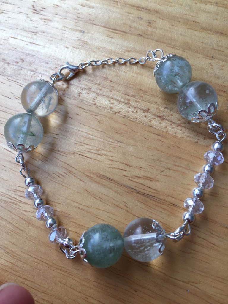 rkurchels's tweet photo. Green day https://t.co/F4exIFRkbz #greentea #greenmoss #quartz #silver #EarthDay #outdoors #naturelover #liveit #breathit #freshair #socialmediamarketing #socialanxiety #people#powerfull #Womaninbiz #smallbiz #etsyseller #etsylover #etsyteam #Craftbuzz #buzzing officewear #weatit https://t.co/wAyzegcbgT