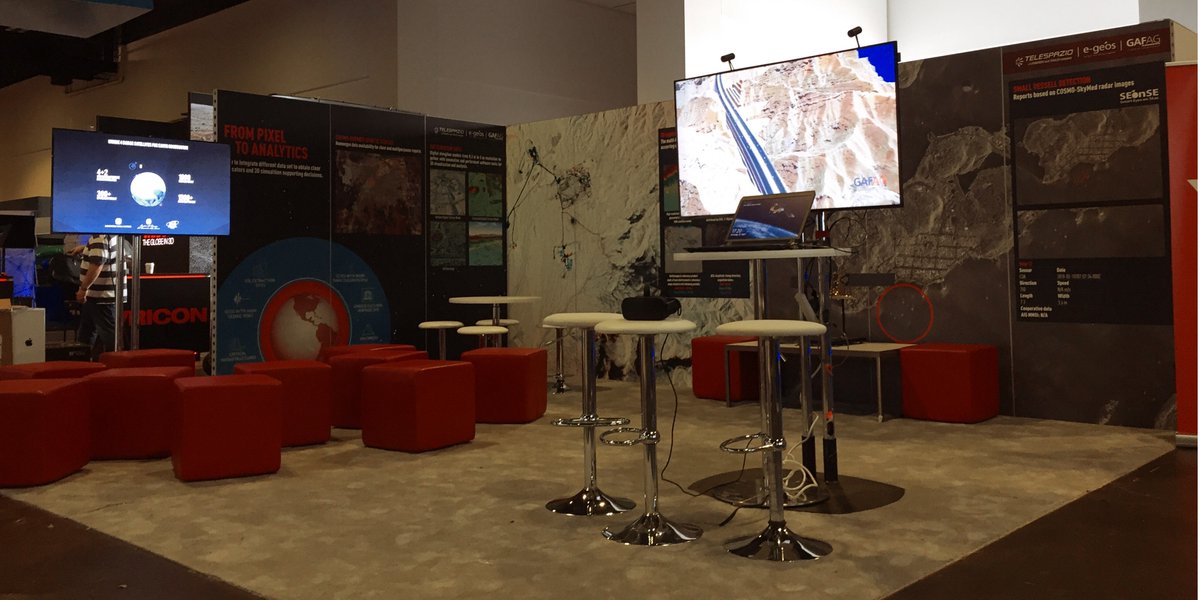 e_geos's tweet image. Everything is ready also our @GAF_Munich #3D #VR! Come &amp;amp; try a new virtual experience #multiSource #CosmoSkyMed + #optical data to monitor the #earth. #imint is now even more accessible. Meet us at #944 booth @GEOINTsymposium @leonardo_live @ASI_spazio @telespazio @geoworldmedia