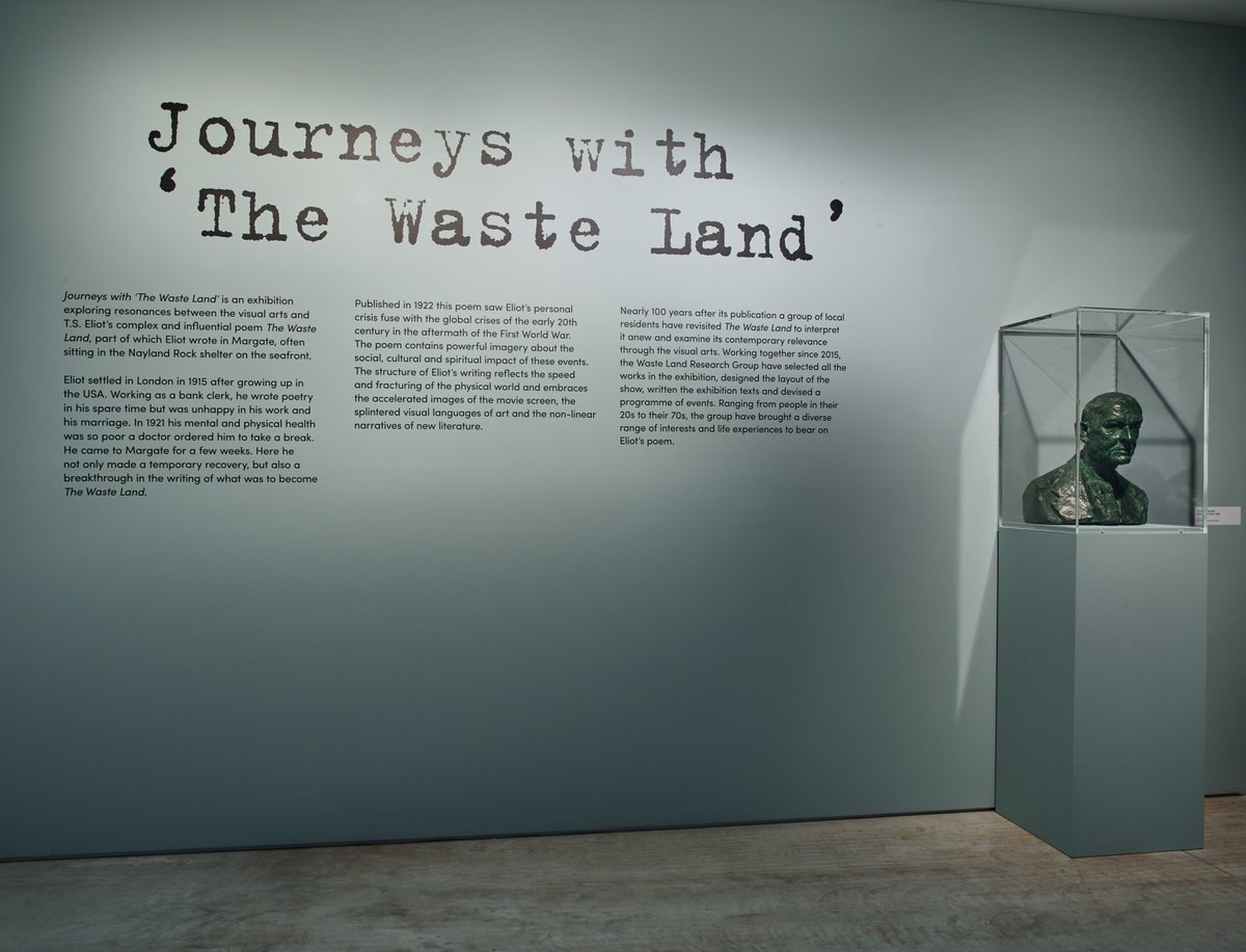 ebook дифференциальное исчисление на комплексных многообразиях 1976